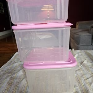 Tupperware canisters bowls